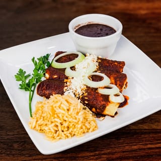 Enchiladas de Mole